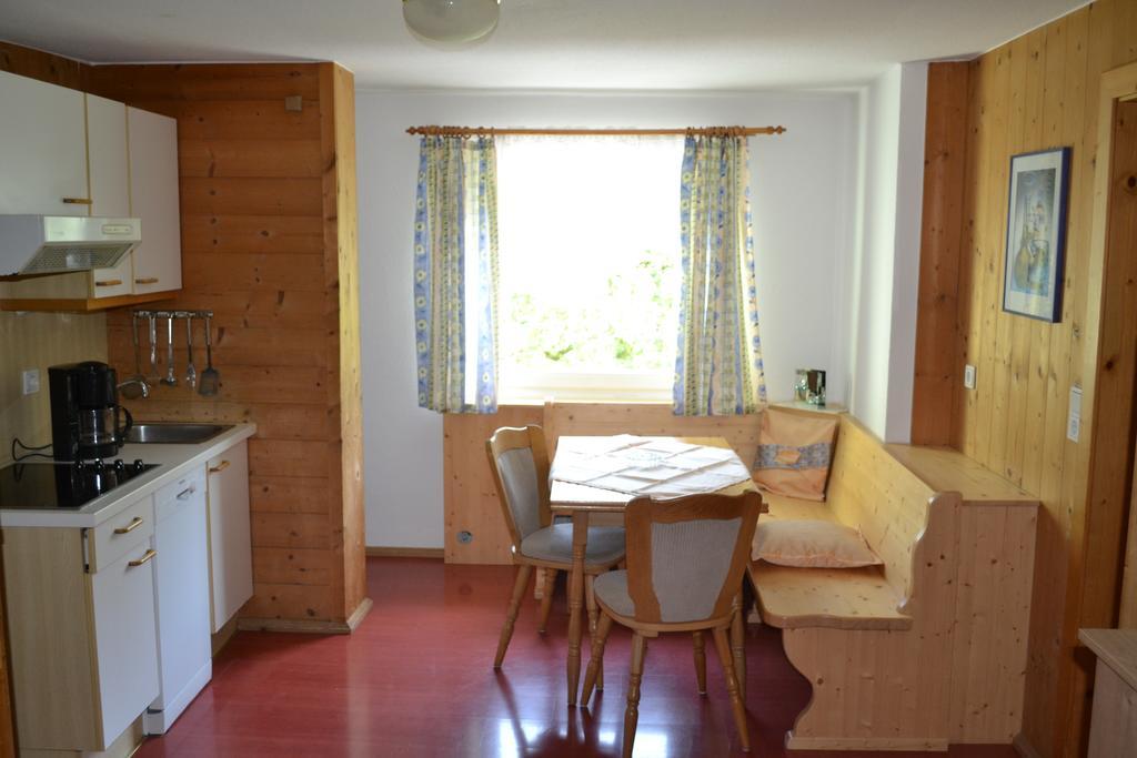 Apartment Renate Fügen Pokoj fotografie